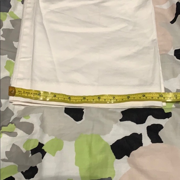 Express - Picture 3 of 6